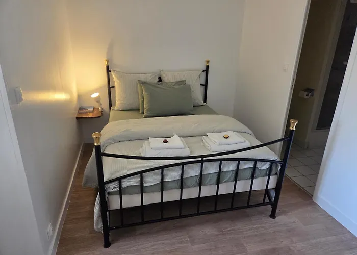 Daire 1 Bedroom Near Town Centre And Chu